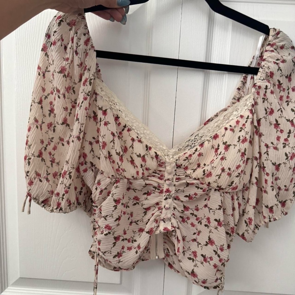 LULUS FLORAL BOHO VIBES TOP